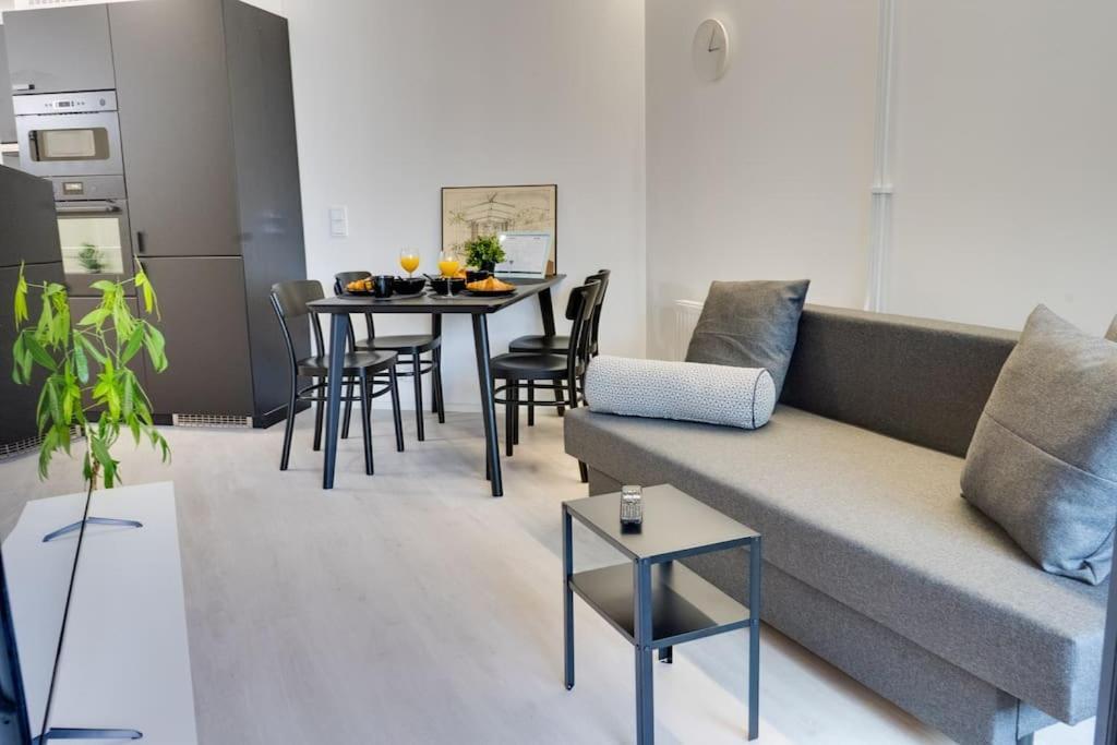 Best Location In Tampere! Modern City Apartment, 2Rooms, Kitchen And Balcony Ngoại thất bức ảnh